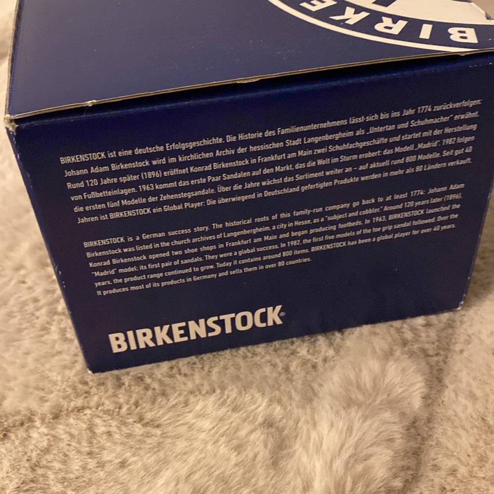 Nearly New with Box & Tags Birkenstock Arizona Suede Slides - Taupe 38 - Picture 9 of 11